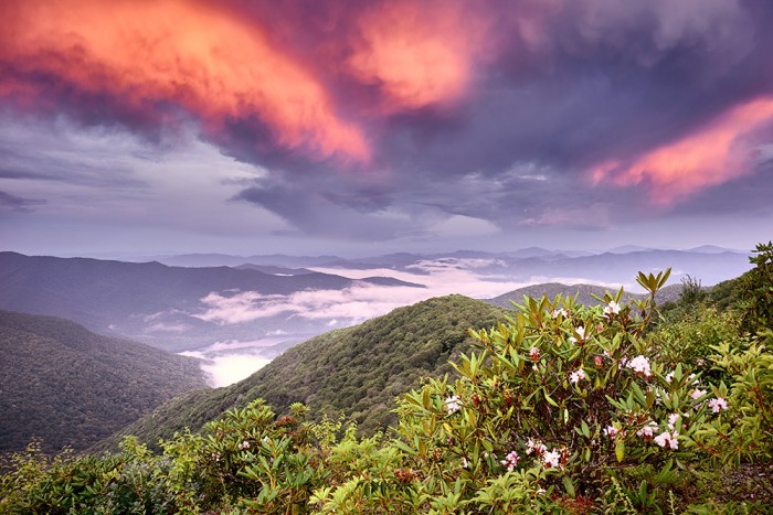 Red Skies at Night near Craggy Gardens - Blue Ridge Parkway (North of Asheville)